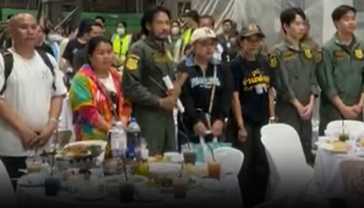 บิณฑ์ นำทีมร่วมกตัญญูจัดโต๊ะจีน 20 โต๊ะอุทิศผู้เสียชีวิตเหตุตึก สตง.ถล่ม พบเหตุประหลาดกลางพิธี! - betfahvip