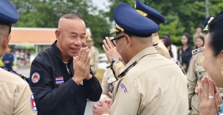 นายกสมาคมการค้าฯชายแดนไทย-กัมพูชา จันทบุรี ซัดสื่อเสนอข่าวเตรียมปิดด่านชายแดนทำปั่นป่วน - betfahvip